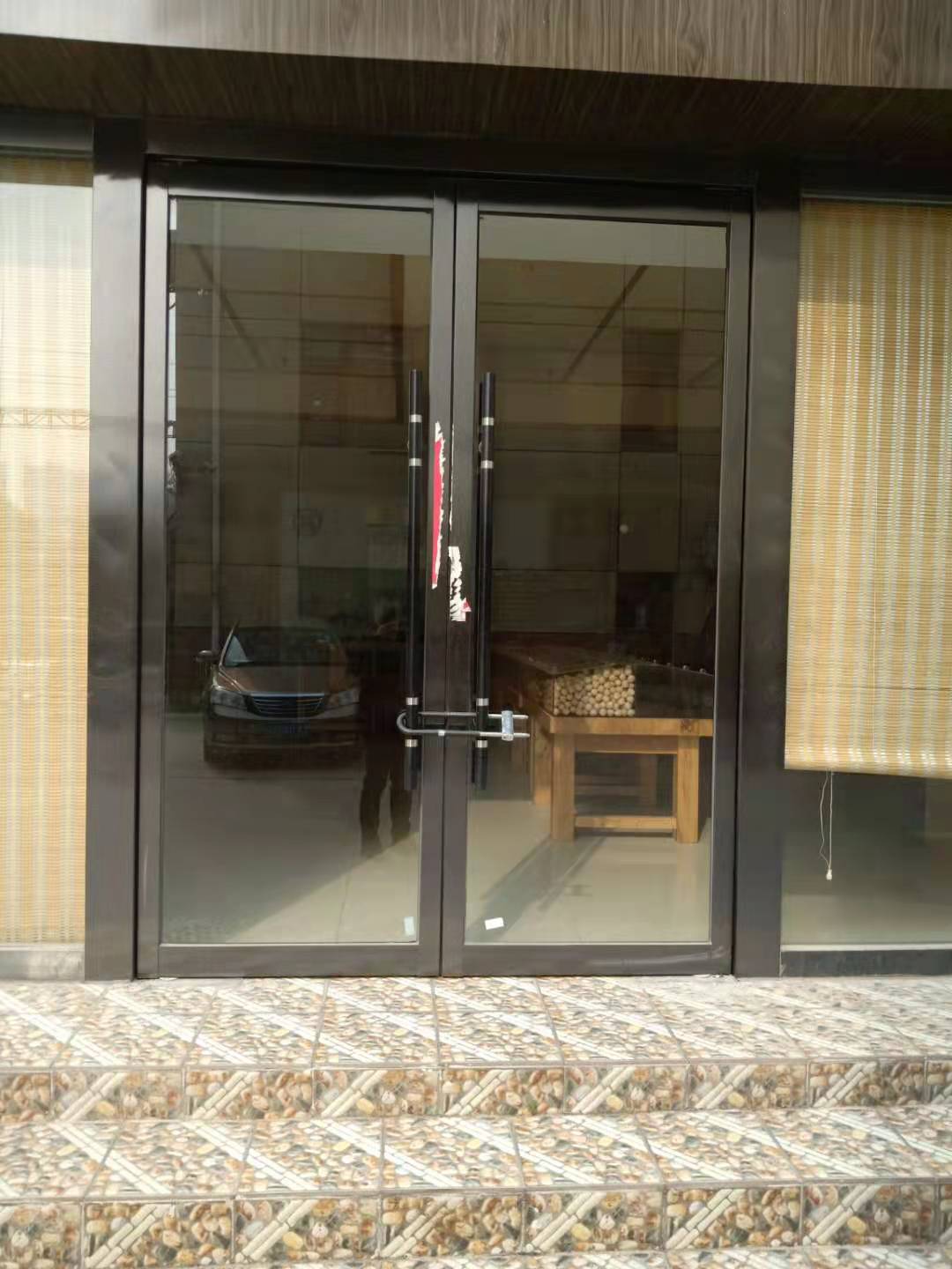 肯德基門(mén)的組裝方式與制作工藝